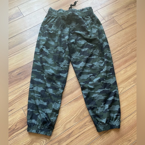 Kyodan Pursuit Capri - Picture 2 of 5